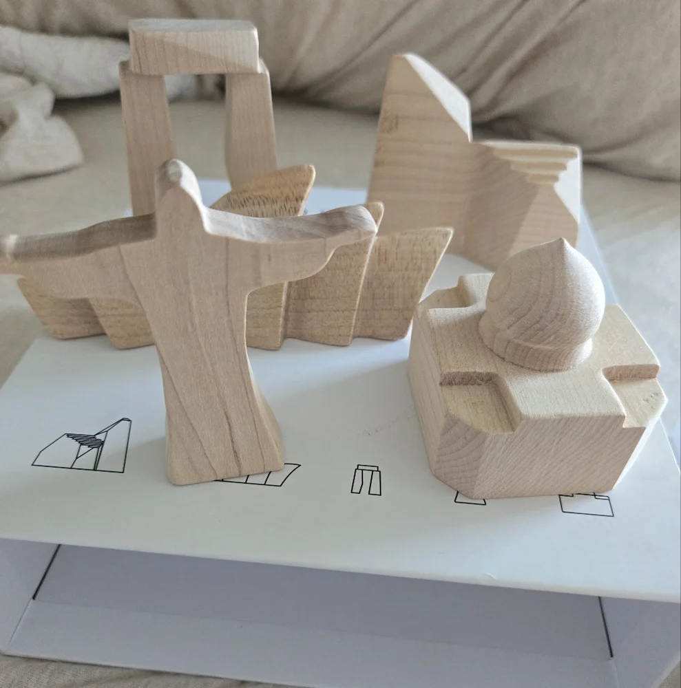 GATHRE Wooden Landmarks